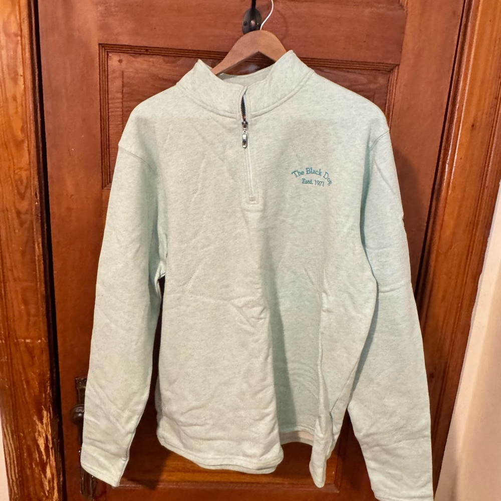 The Black Dog women’s Mint Zip-Up Sweatshirt